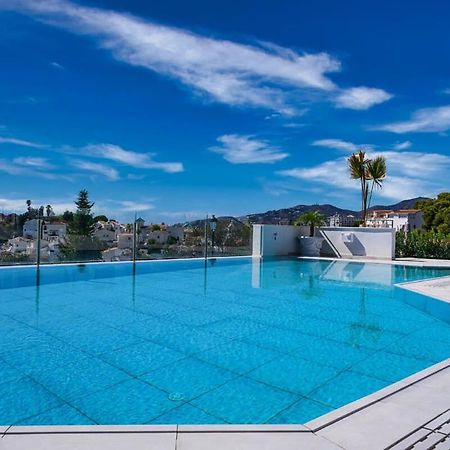 Royal Palm Apartment Nerja Bagian luar foto
