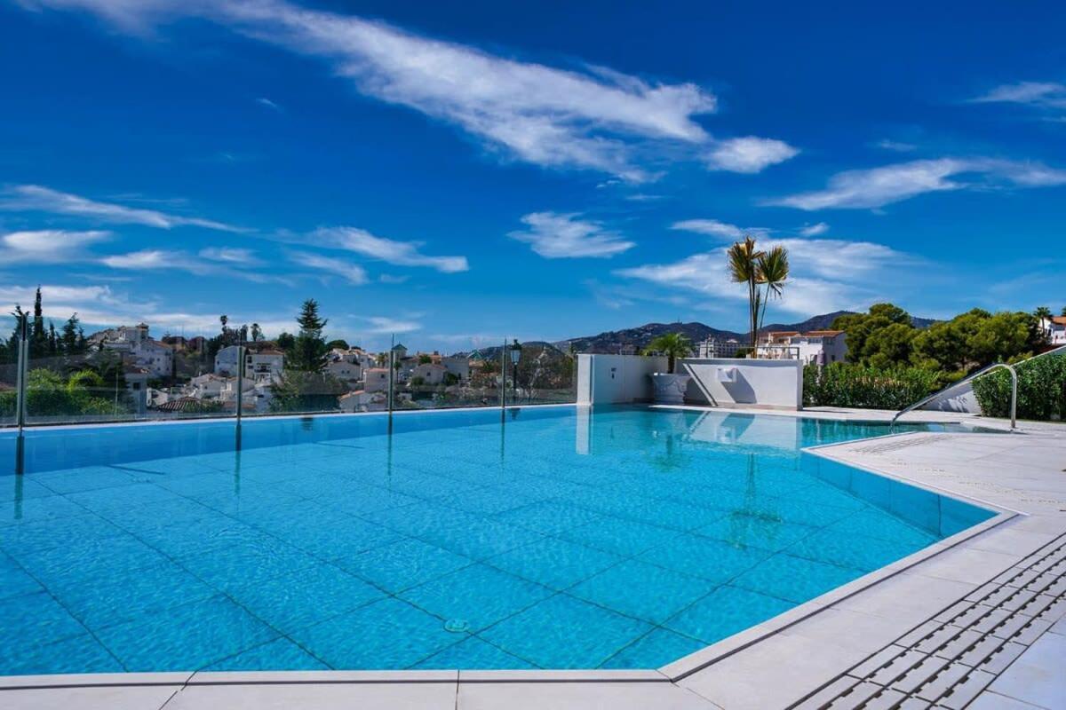 Royal Palm Apartment Nerja Bagian luar foto