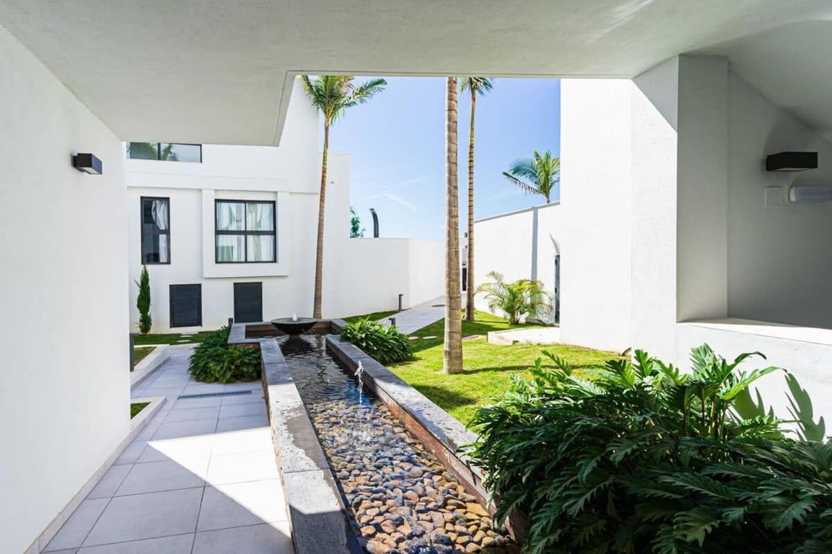 Royal Palm Apartment Nerja Bagian luar foto